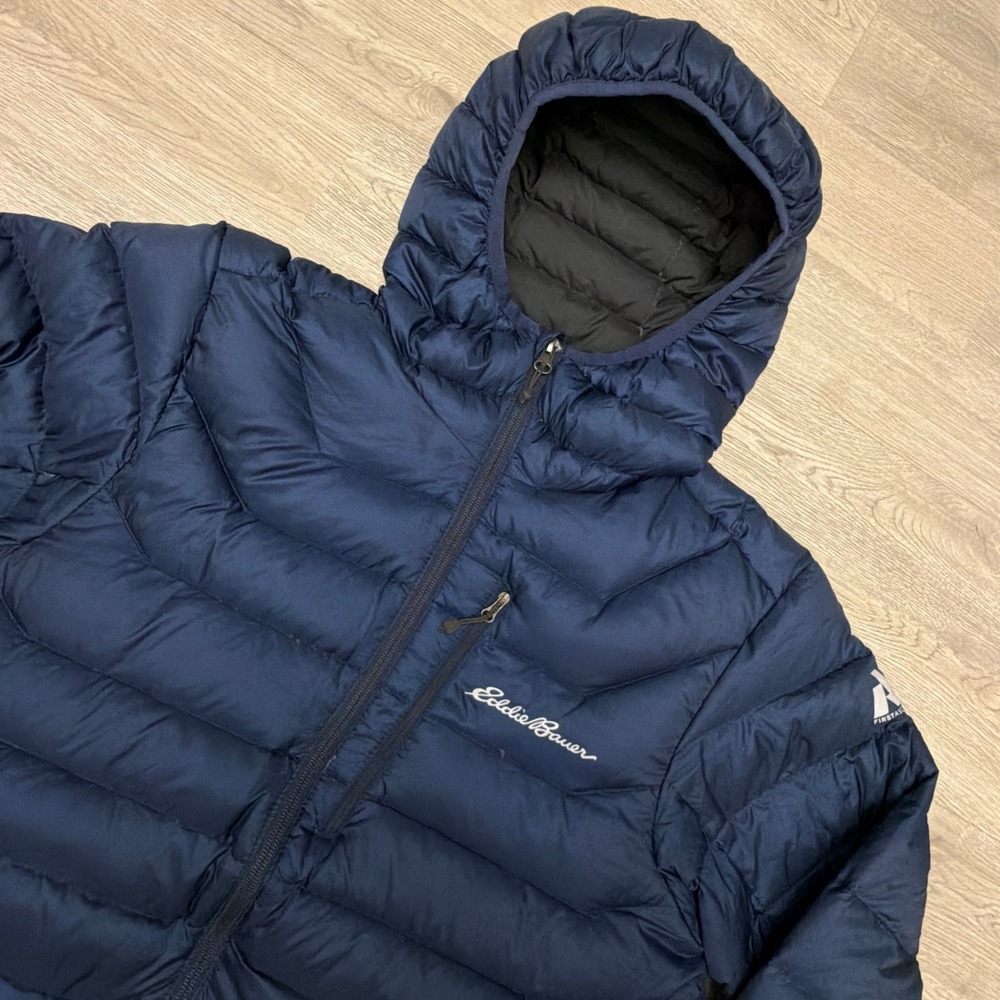Eddie Bauer First Ascent Downlight Jacket Mens M Navy 800 Fill Down Hooded